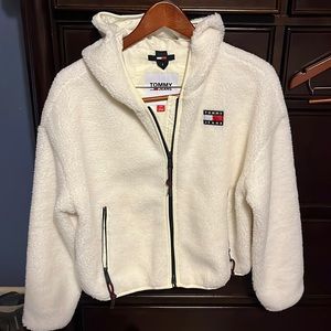 Tommy Jeans cropped off-white jacket. NWOT.